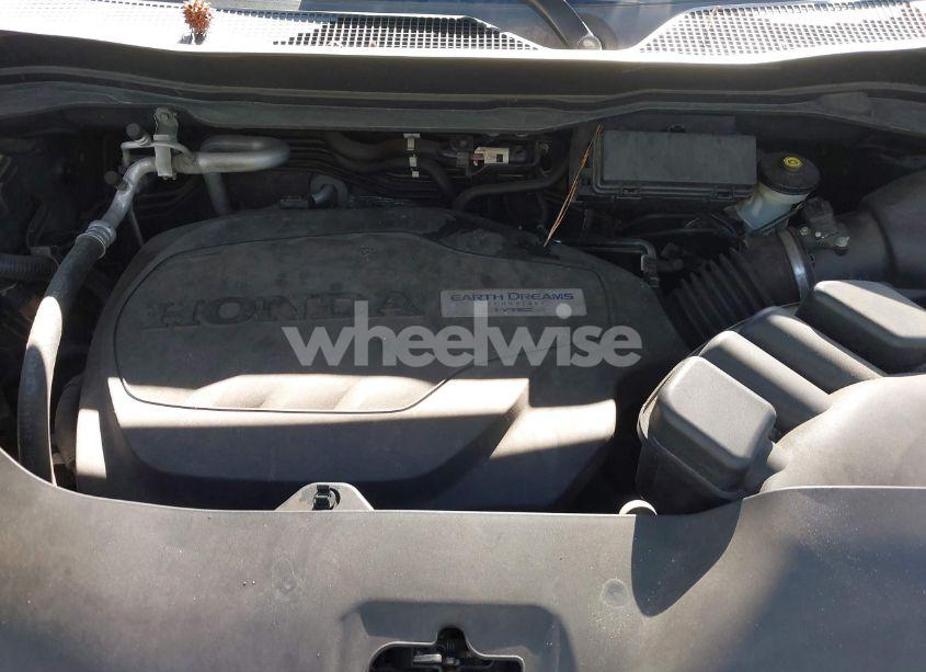 Photo 10 of 2016 Honda Pilot EX (VIN 5FNYF5H47GB024457)