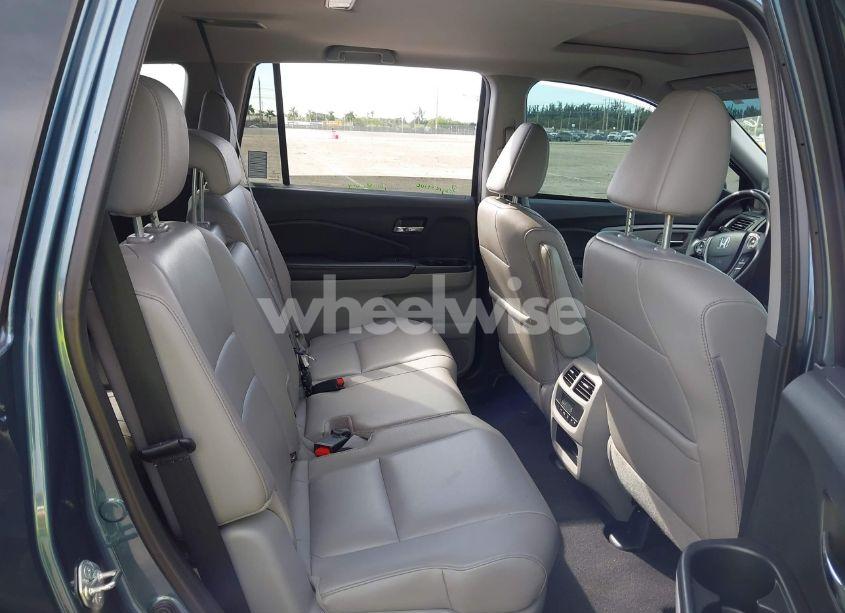 Photo 8 of 2016 Honda Pilot EX-L (VIN 5FNYF5H50GB004883)