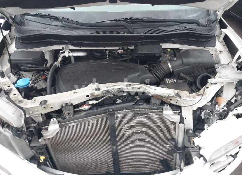 Photo 10 of 2016 Honda Pilot EX-L (VIN 5FNYF5H50GB020615)