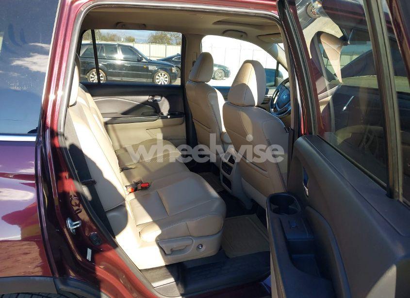 Photo 8 of 2016 Honda Pilot EX-L (VIN 5FNYF5H50GB028293)