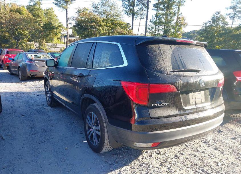 Photo 3 of 2018 Honda Pilot EX-L (VIN 5FNYF5H50JB029077)