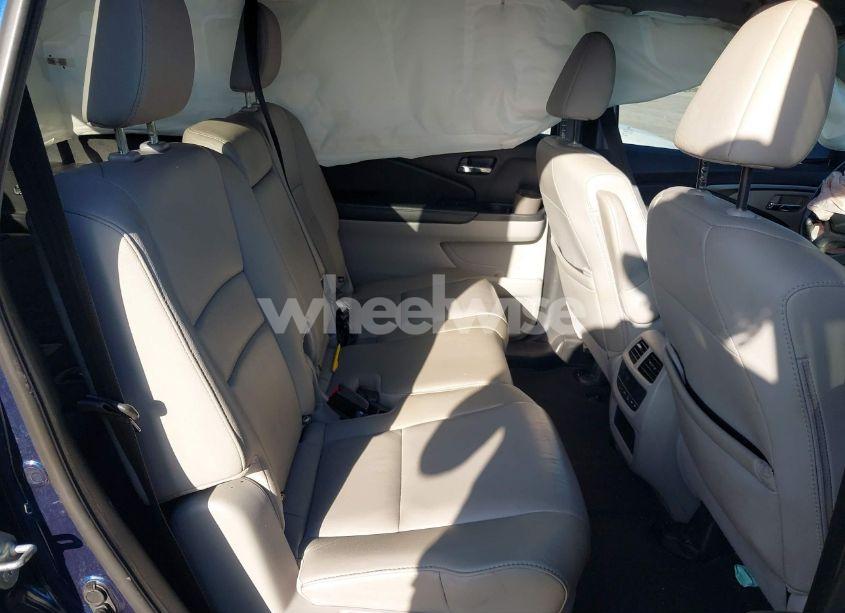 Photo 8 of 2019 Honda Pilot EX-L (VIN 5FNYF5H50KB027296)