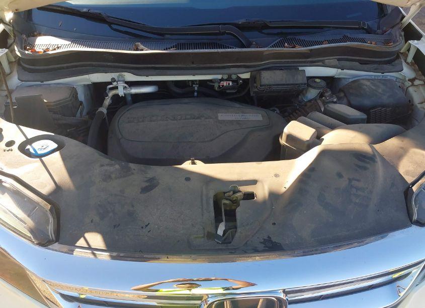 Photo 10 of 2019 Honda Pilot EX-L (VIN 5FNYF5H50KB035303)