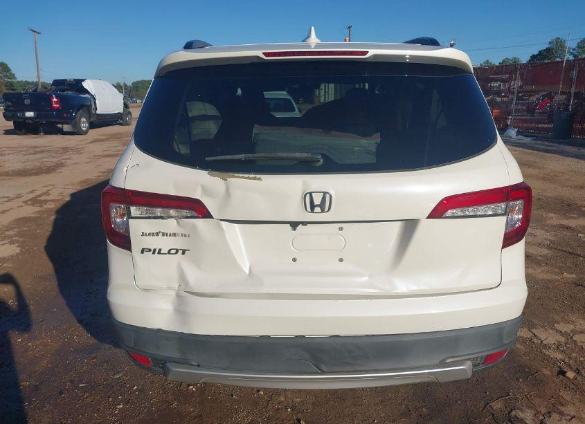 Photo 16 of 2019 Honda Pilot EX-L (VIN 5FNYF5H50KB035303)