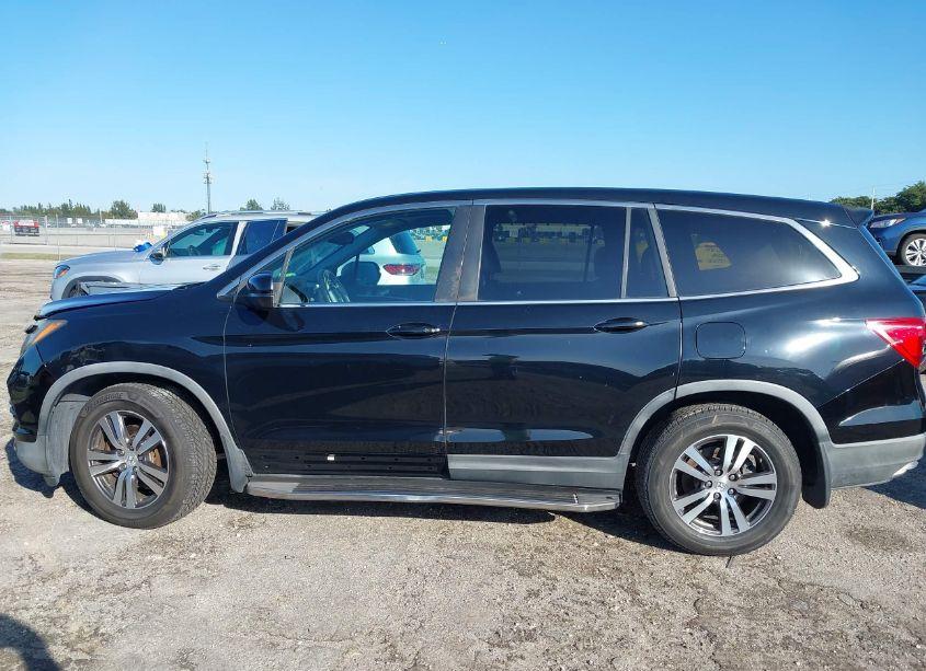 Photo 14 of 2016 Honda Pilot EX-L (VIN 5FNYF5H51GB025161)