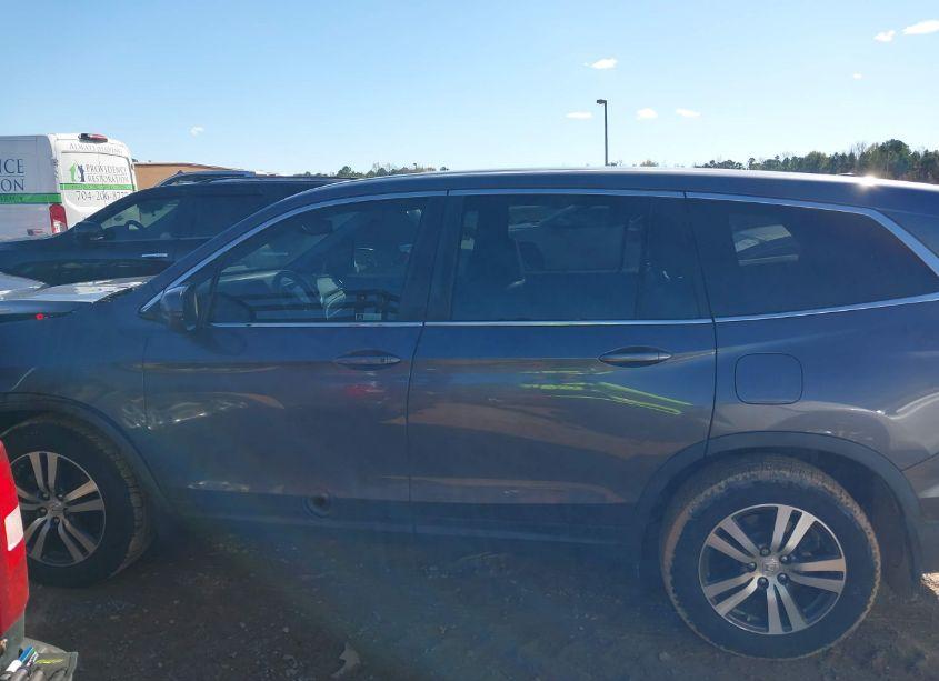 Photo 15 of 2018 Honda Pilot EX-L (VIN 5FNYF5H51JB016595)