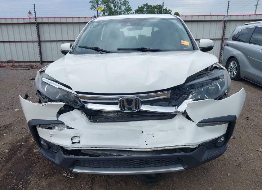 Photo 6 of 2019 Honda Pilot EX-L (VIN 5FNYF5H51KB009535)