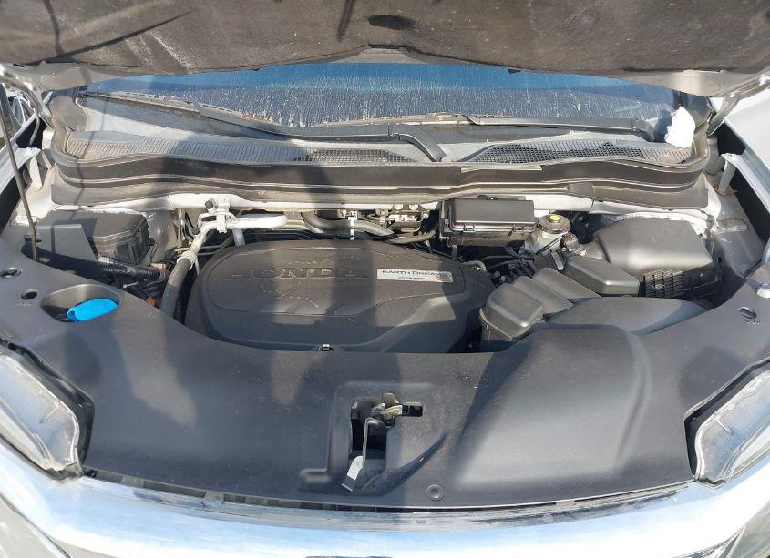 Photo 10 of 2019 Honda Pilot EX-L (VIN 5FNYF5H51KB040333)