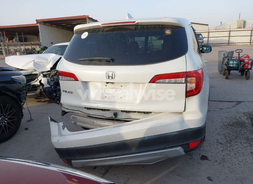 Photo 16 of 2021 Honda Pilot 2WD EX-L (VIN 5FNYF5H51MB037404)