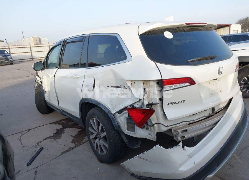 Photo 3 of 2021 Honda Pilot 2WD EX-L (VIN 5FNYF5H51MB037404)