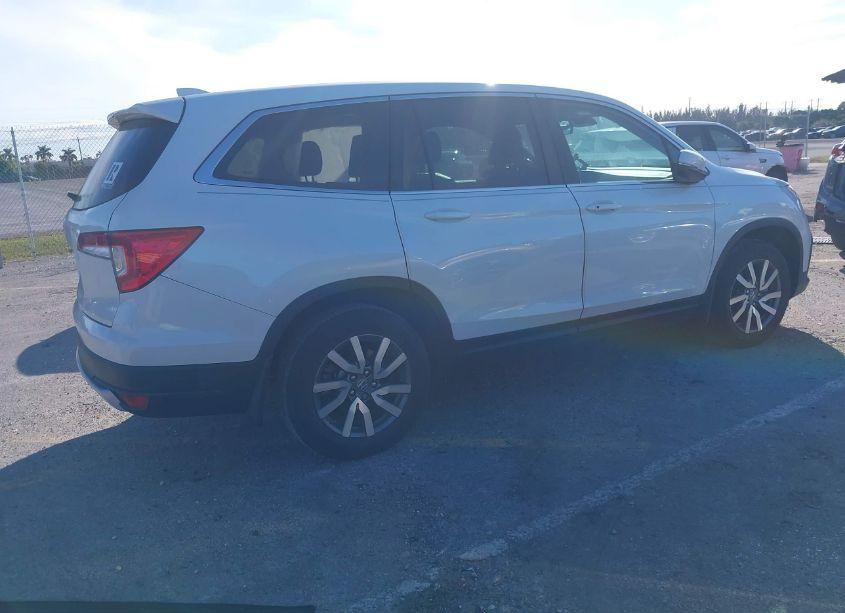 Photo 4 of 2021 Honda Pilot 2WD EX-L (VIN 5FNYF5H51MB041873)