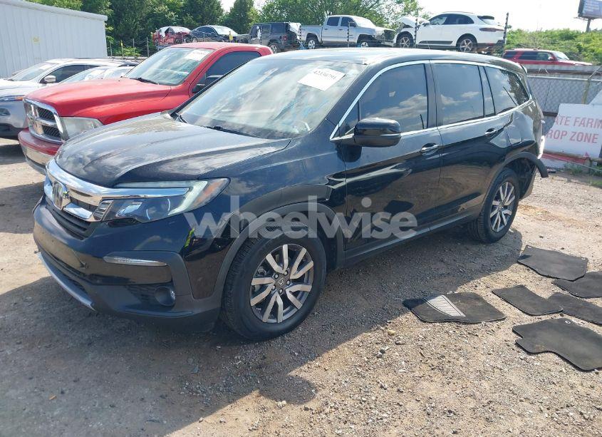 Photo 2 of 2021 Honda Pilot 2WD EX-L (VIN 5FNYF5H52MB009644)