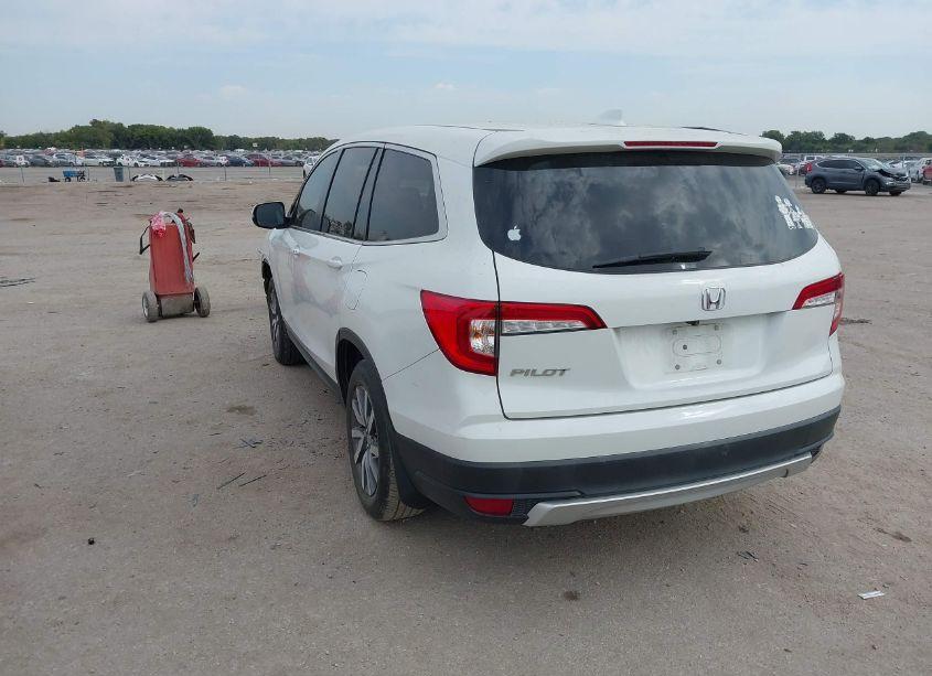 Photo 3 of 2021 Honda Pilot 2WD EX-L (VIN 5FNYF5H52MB012835)