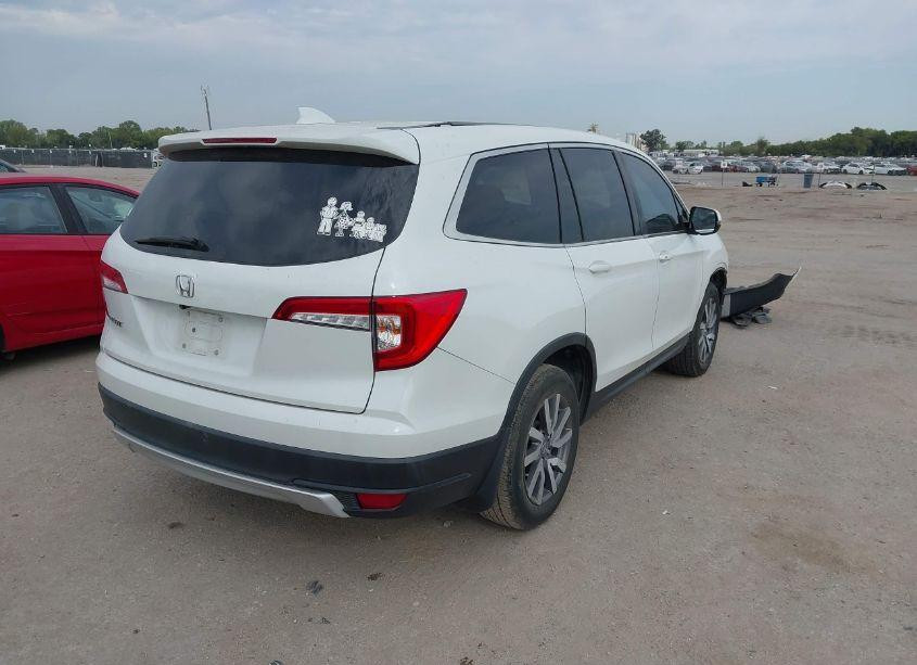 Photo 4 of 2021 Honda Pilot 2WD EX-L (VIN 5FNYF5H52MB012835)