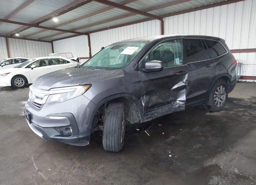 Photo 2 of 2022 Honda Pilot 2WD EX-L (VIN 5FNYF5H52NB017003)