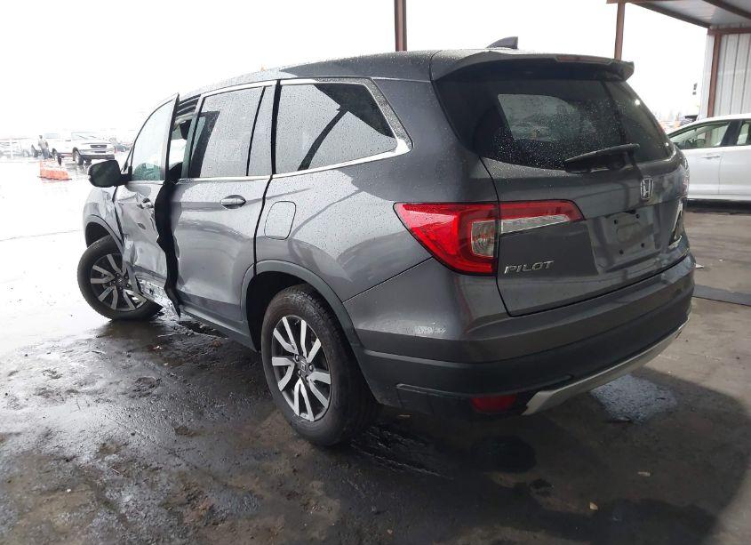 Photo 3 of 2022 Honda Pilot 2WD EX-L (VIN 5FNYF5H52NB017003)