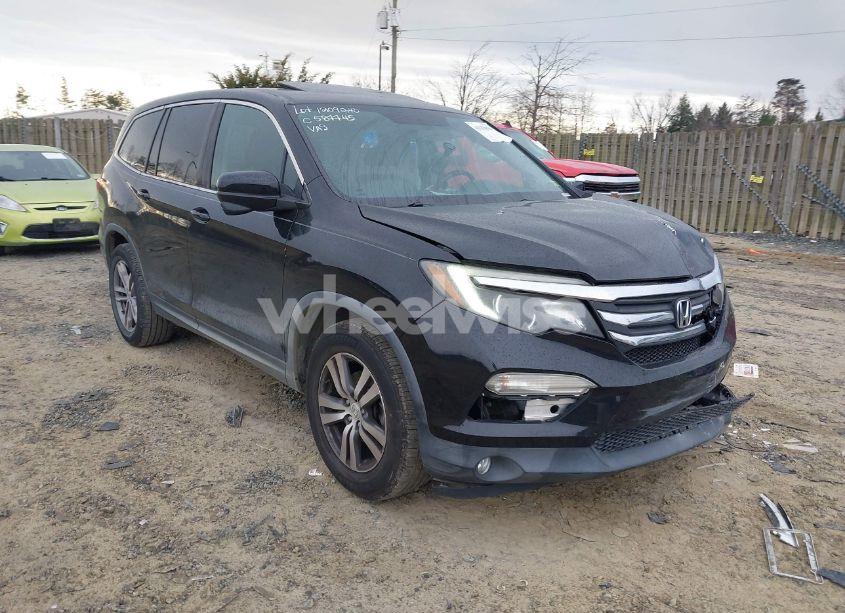 2017 Honda Pilot EX-L (VIN 5FNYF5H53HB018858) main photo