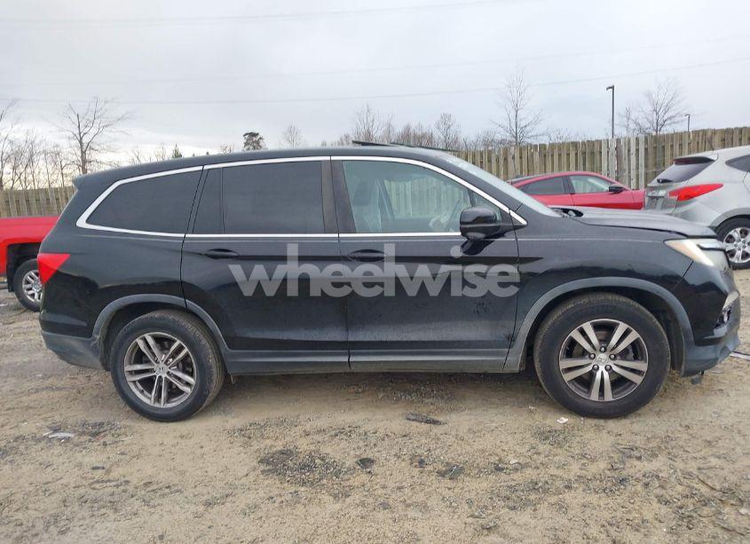 Photo 13 of 2017 Honda Pilot EX-L (VIN 5FNYF5H53HB018858)