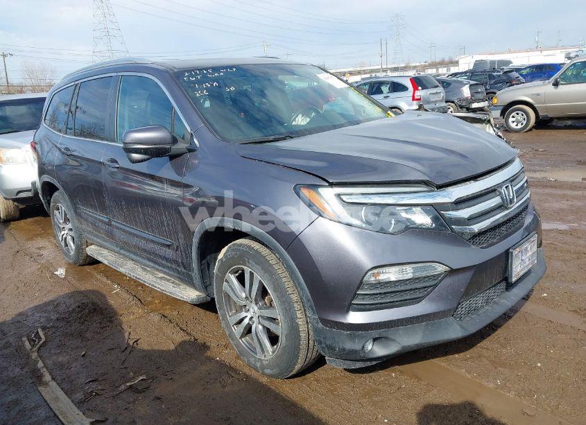2017 Honda Pilot EX-L (VIN 5FNYF5H53HB029780) main photo