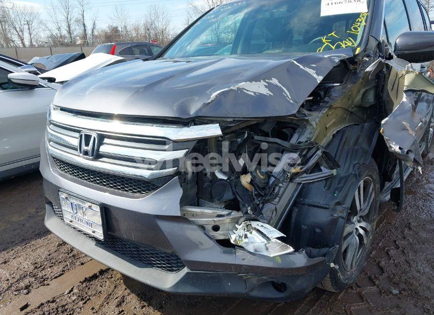 Photo 6 of 2017 Honda Pilot EX-L (VIN 5FNYF5H53HB029780)