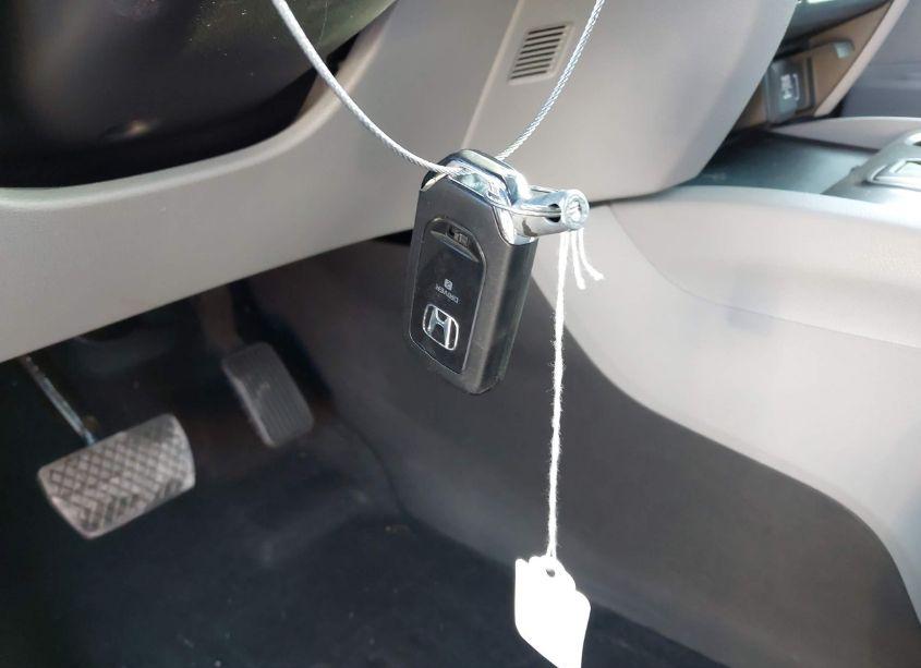 Photo 11 of 2021 Honda Pilot 2WD EX-L (VIN 5FNYF5H53MB045911)