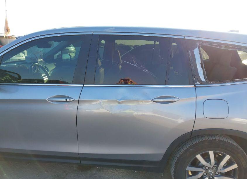 Photo 14 of 2021 Honda Pilot 2WD EX-L (VIN 5FNYF5H53MB045911)