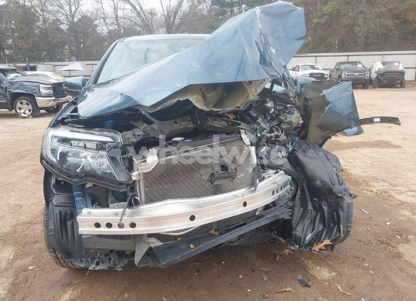 Photo 6 of 2022 Honda Pilot 2WD EX-L (VIN 5FNYF5H53NB009508)