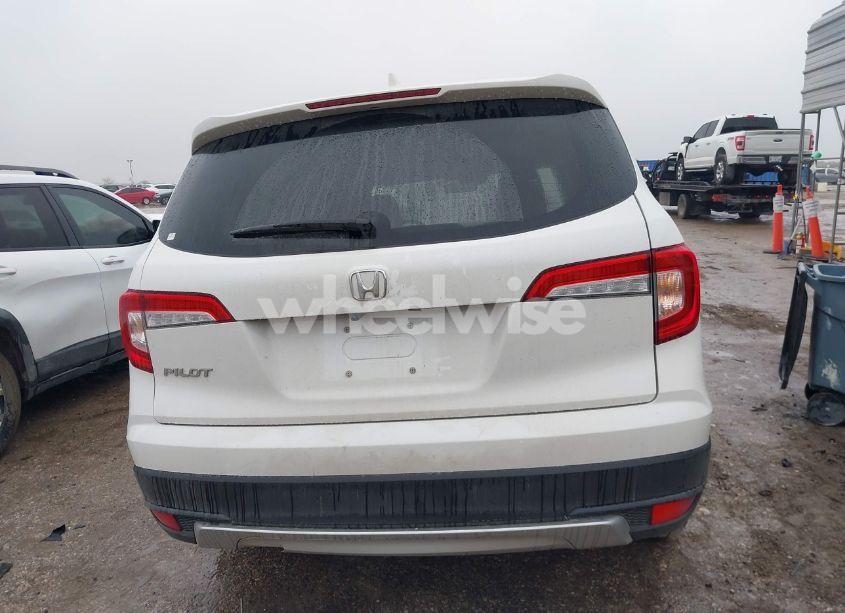 Photo 16 of 2022 Honda Pilot 2WD EX-L (VIN 5FNYF5H53NB036157)