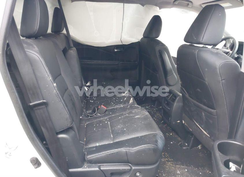 Photo 8 of 2022 Honda Pilot 2WD EX-L (VIN 5FNYF5H53NB036157)