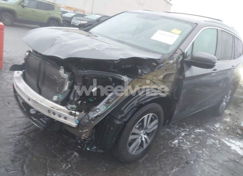 Photo 2 of 2016 Honda Pilot EX-L (VIN 5FNYF5H54GB011450)