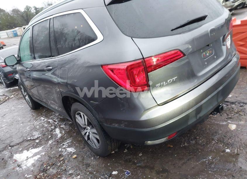 Photo 3 of 2016 Honda Pilot EX-L (VIN 5FNYF5H54GB011450)