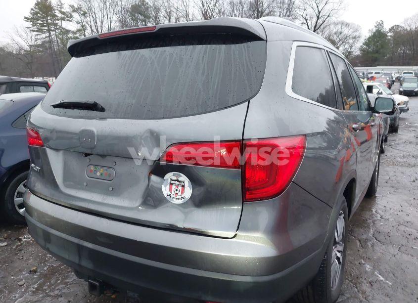 Photo 6 of 2016 Honda Pilot EX-L (VIN 5FNYF5H54GB011450)