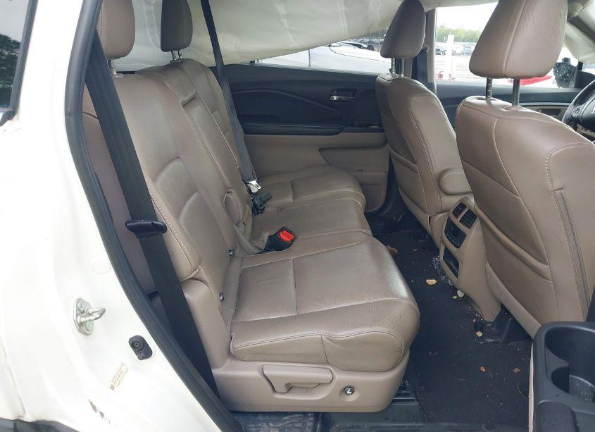 Photo 8 of 2016 Honda Pilot EX-L (VIN 5FNYF5H54GB025025)