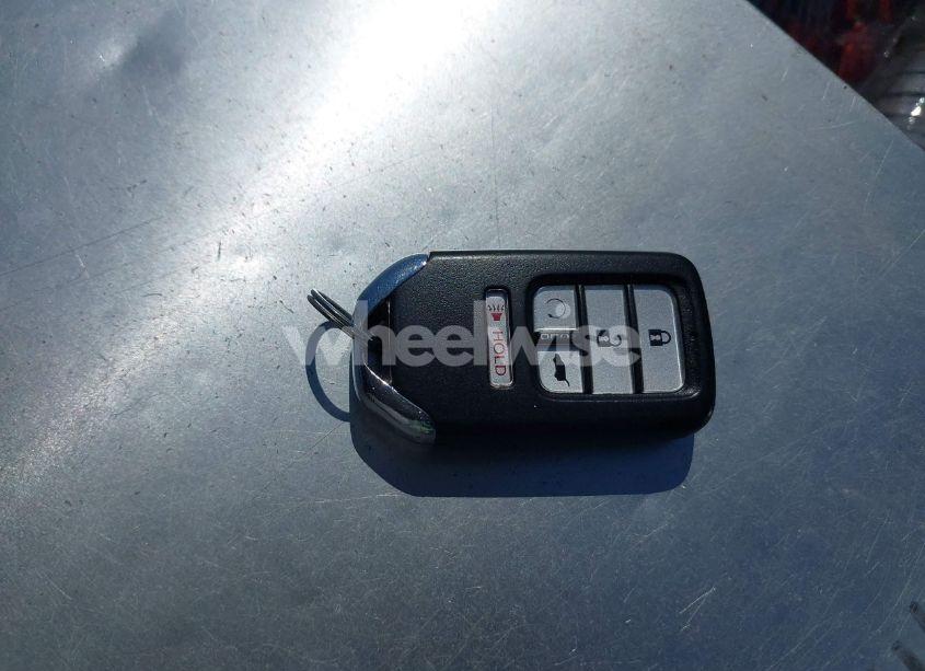 Photo 11 of 2016 Honda Pilot EX-L (VIN 5FNYF5H54GB037742)