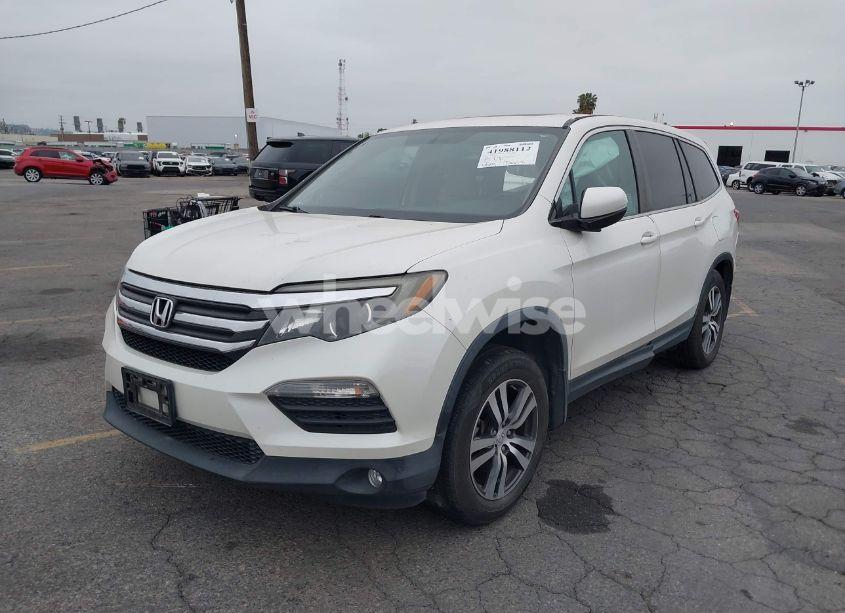 Photo 2 of 2016 Honda Pilot EX-L (VIN 5FNYF5H54GB037742)
