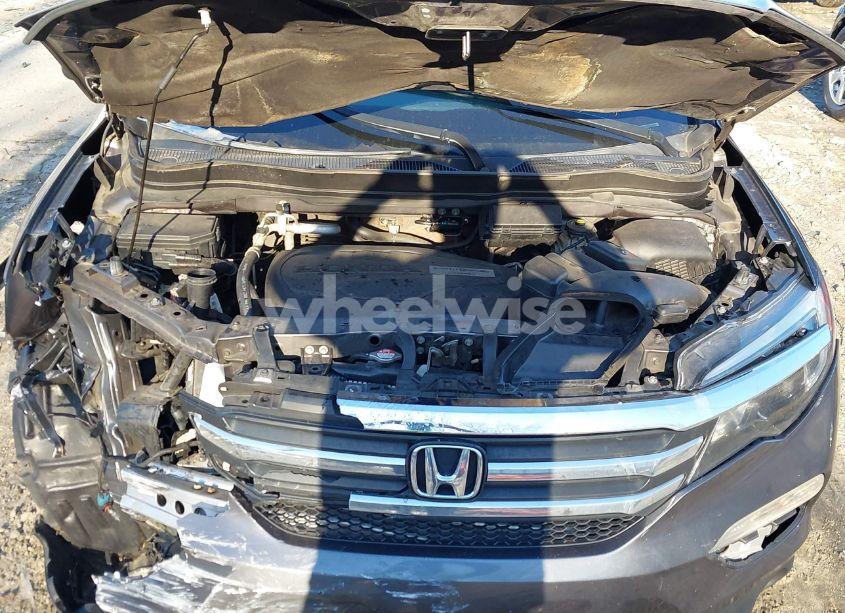 Photo 10 of 2016 Honda Pilot EX-L (VIN 5FNYF5H54GB041614)