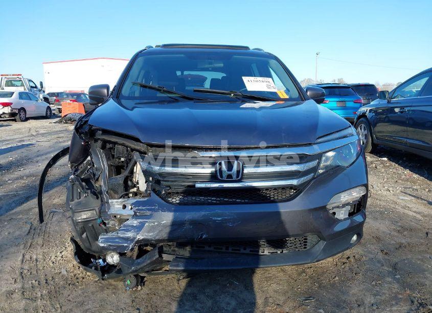 Photo 11 of 2016 Honda Pilot EX-L (VIN 5FNYF5H54GB041614)