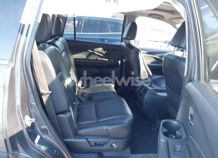 Photo 8 of 2016 Honda Pilot EX-L (VIN 5FNYF5H54GB041614)
