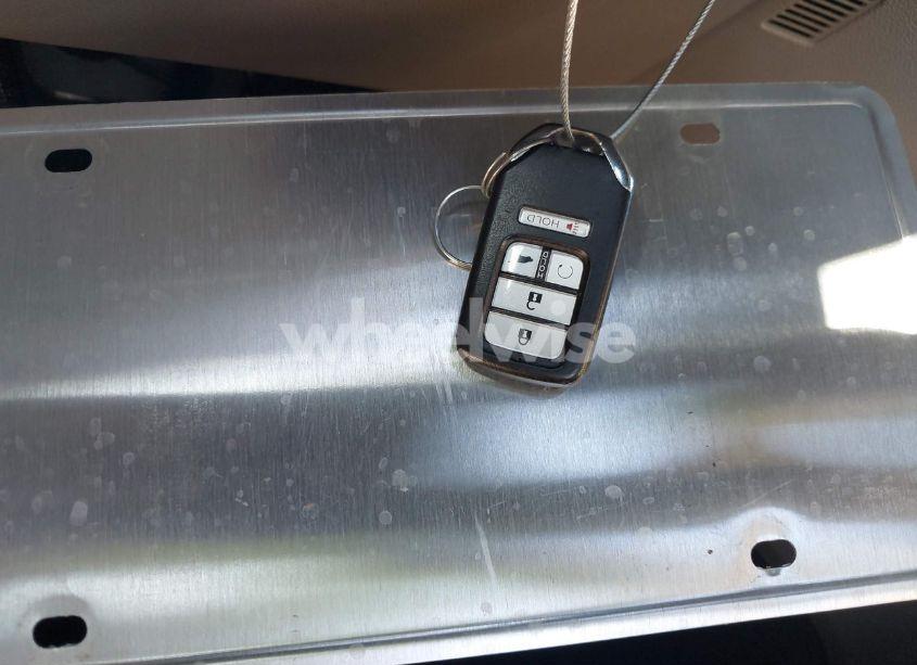 Photo 11 of 2017 Honda Pilot EX-L (VIN 5FNYF5H54HB043638)