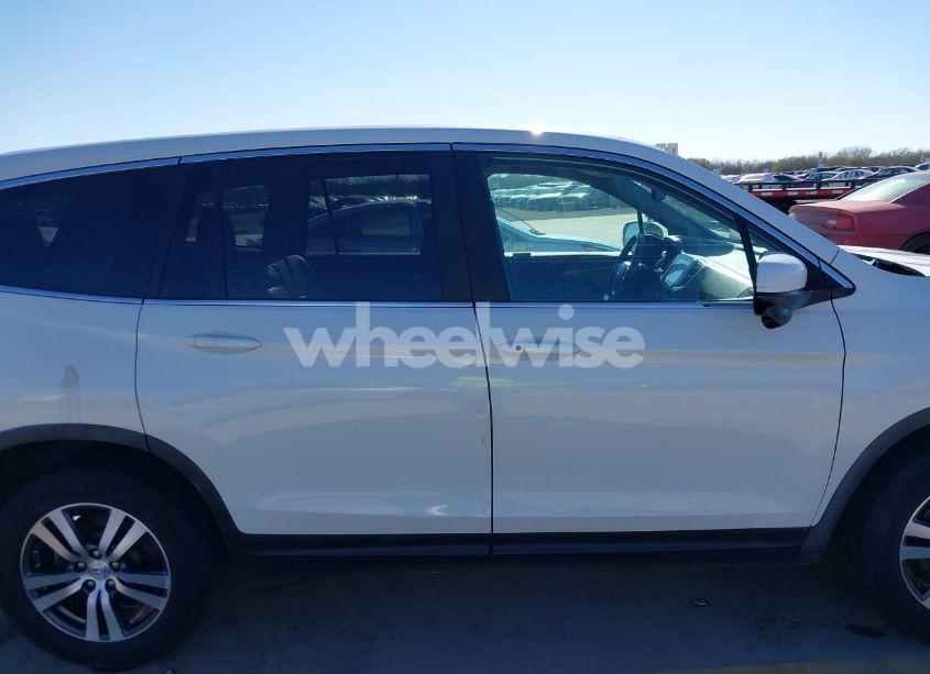 Photo 14 of 2017 Honda Pilot EX-L (VIN 5FNYF5H54HB043638)