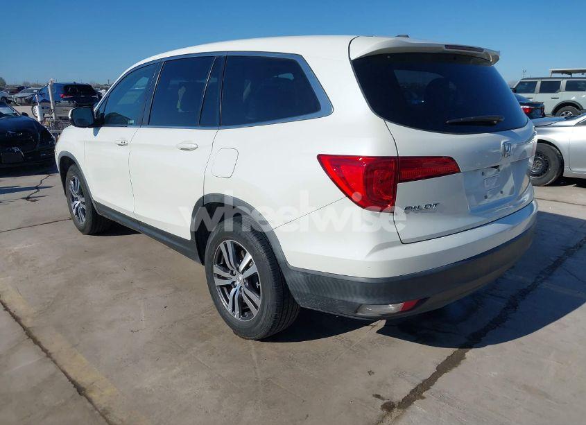 Photo 3 of 2017 Honda Pilot EX-L (VIN 5FNYF5H54HB043638)