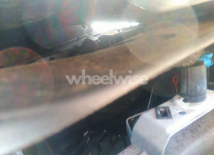 Photo 10 of 2021 Honda Pilot 2WD EX-L (VIN 5FNYF5H54MB031807)