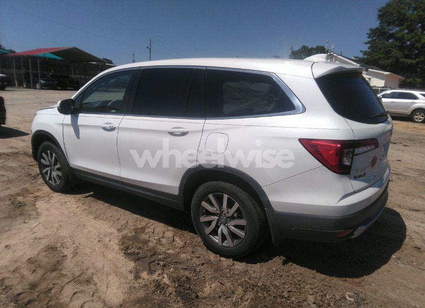 Photo 3 of 2021 Honda Pilot 2WD EX-L (VIN 5FNYF5H54MB031807)
