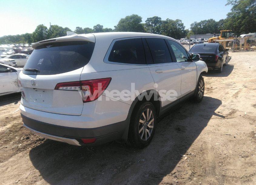 Photo 4 of 2021 Honda Pilot 2WD EX-L (VIN 5FNYF5H54MB031807)