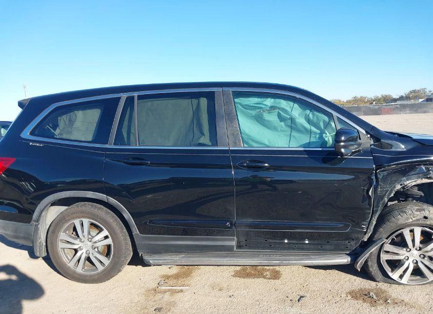 Photo 12 of 2016 Honda Pilot EX-L (VIN 5FNYF5H55GB027298)