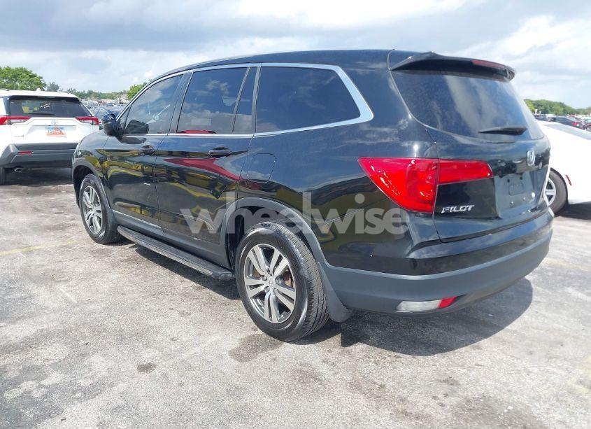 Photo 3 of 2016 Honda Pilot EX-L (VIN 5FNYF5H55GB032551)