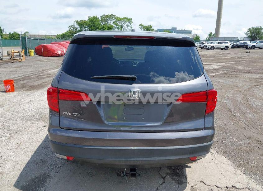 Photo 17 of 2017 Honda Pilot EX-L (VIN 5FNYF5H55HB013029)