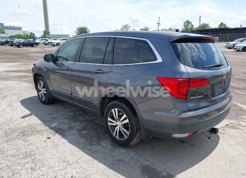Photo 3 of 2017 Honda Pilot EX-L (VIN 5FNYF5H55HB013029)