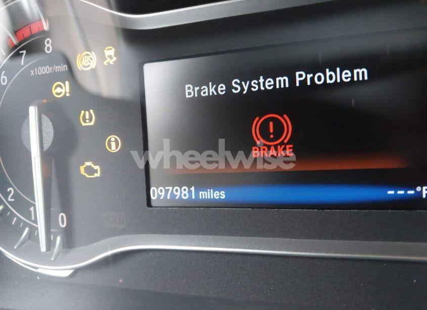 Photo 15 of 2018 Honda Pilot EX-L (VIN 5FNYF5H55JB031617)