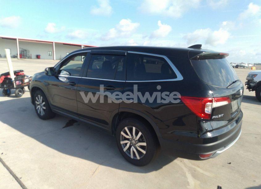 Photo 3 of 2022 Honda Pilot 2WD EX-L (VIN 5FNYF5H55NB003547)